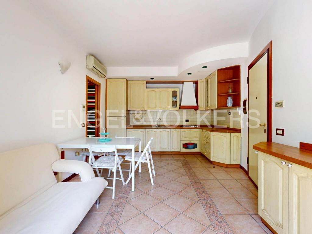 Appartamento a Riccione in Viale Dante Alighieri, 274 - Foto 4