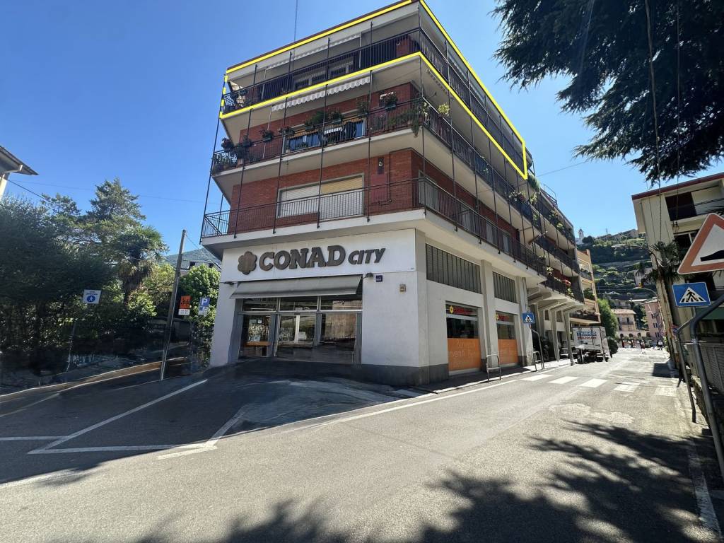 Appartamento a Bellano in Via Papa Giovanni XXIII - Foto 2