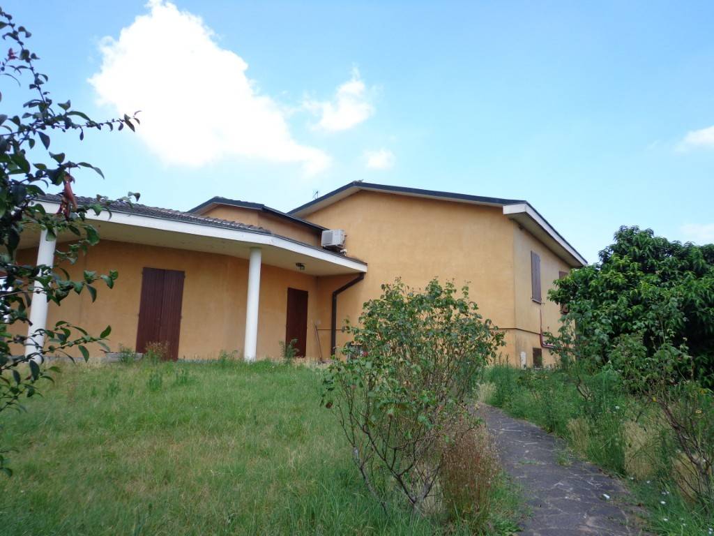 Villa a Annicco in Via Serafino Mazzolari, 15 - Foto 2