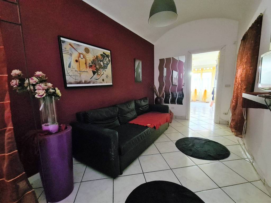 Appartamento a Albenga in Via Somis - Foto 2
