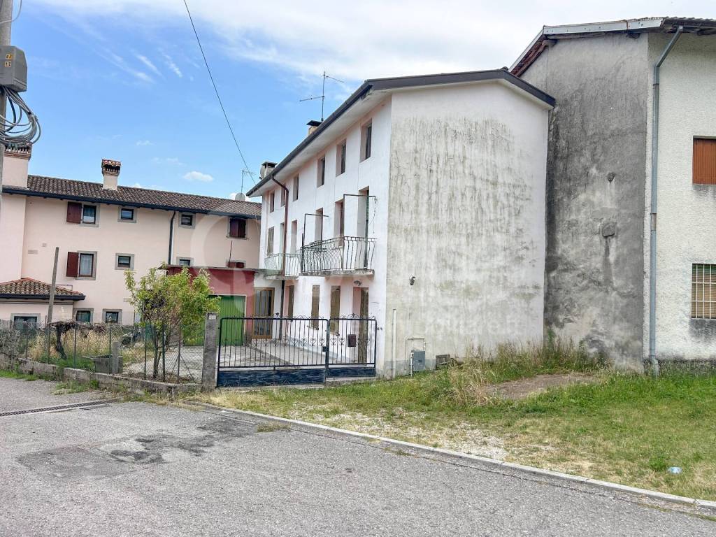 Casa indipendente a Cassacco in Via San Giusto, 14 - Foto 3