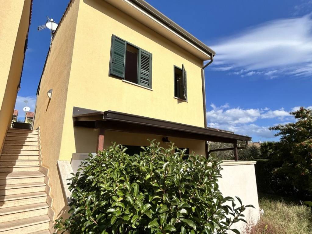 Villa a Campofelice di roccella in Viale delle Tribune, 16 - Foto 3