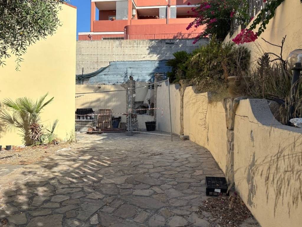 Villetta a schiera a Cagliari in Via Antioco Casula - Foto 5