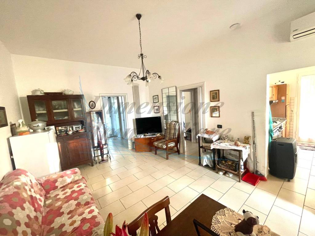 Villa a Rosignano marittimo in Via Tommaso Campanella - Foto 3