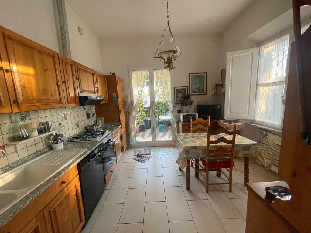 Villa a Rosignano marittimo in Via Tommaso Campanella - Foto 4