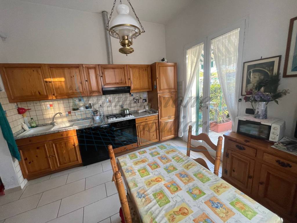 Villa a Rosignano marittimo in Via Tommaso Campanella - Foto 5