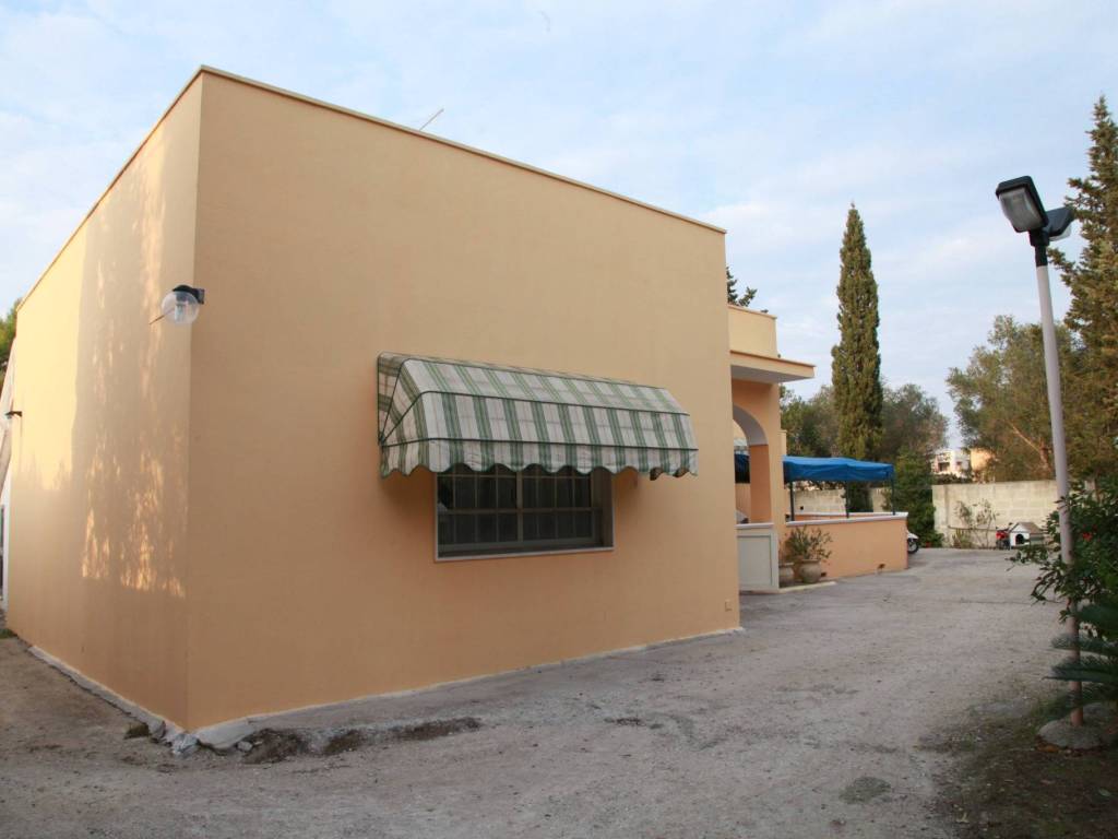 Villa a Nardò in Via Achille Benegiamo, 36 - Foto 3