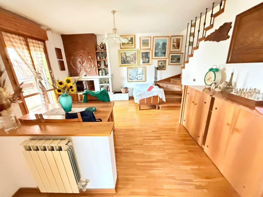 Appartamento a Fermignano in Via M. L. King - Foto 4
