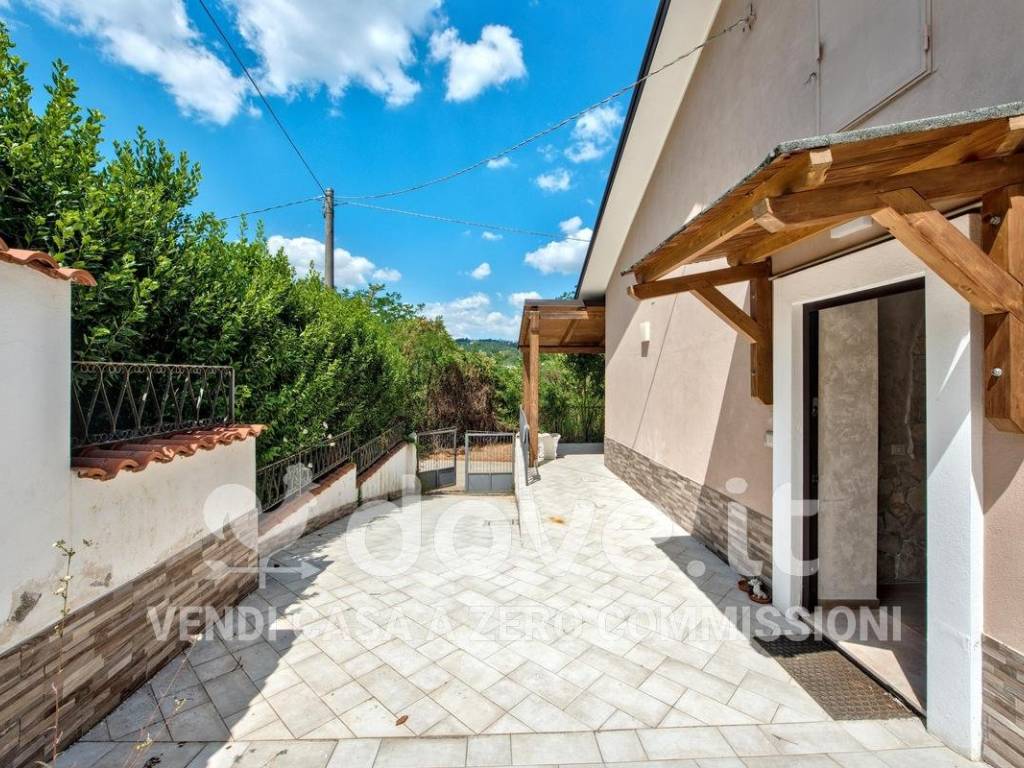 Villa a San nicola manfredi in Via Nazionale Pagliara, 19 - Foto 2
