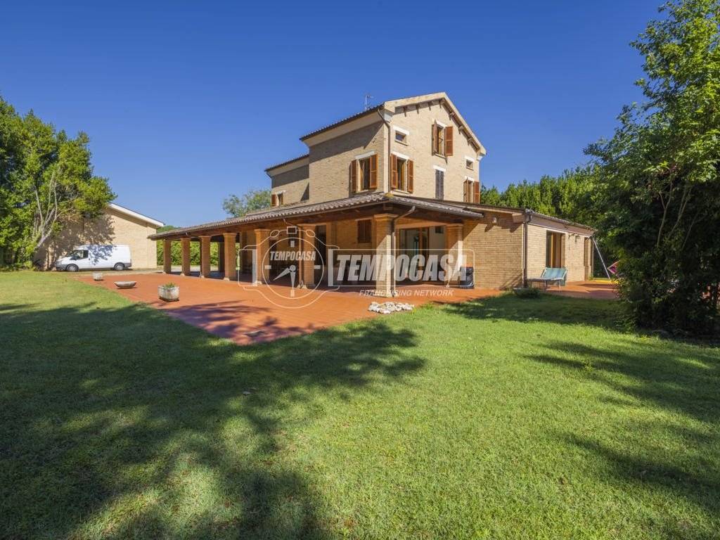 Villa a Monte san giusto in Via ponte chienti 52 - Foto 2