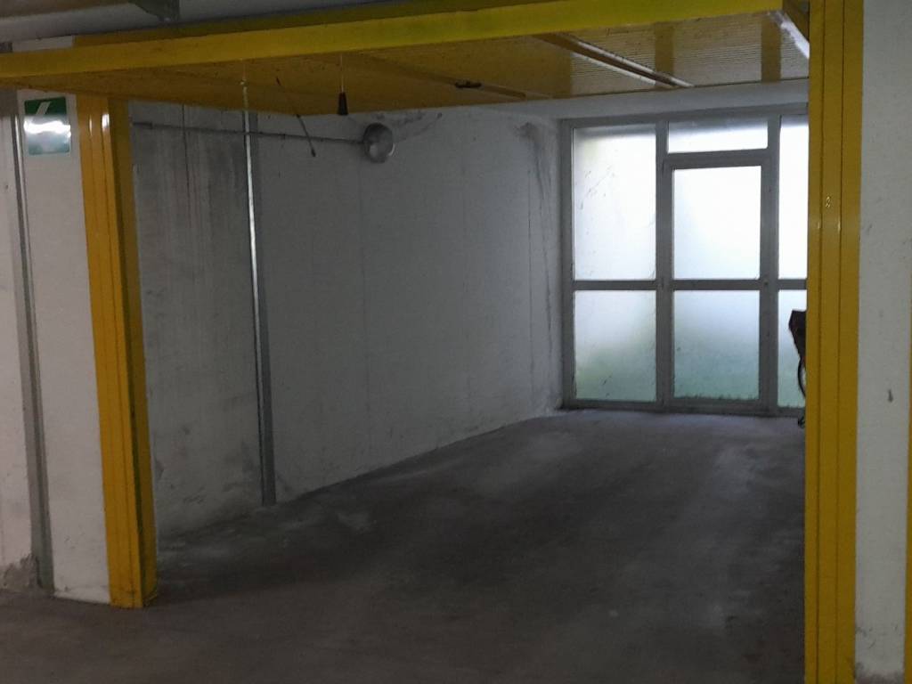 Box / garage a Sondrio in Via Trieste, 20 - Foto 2