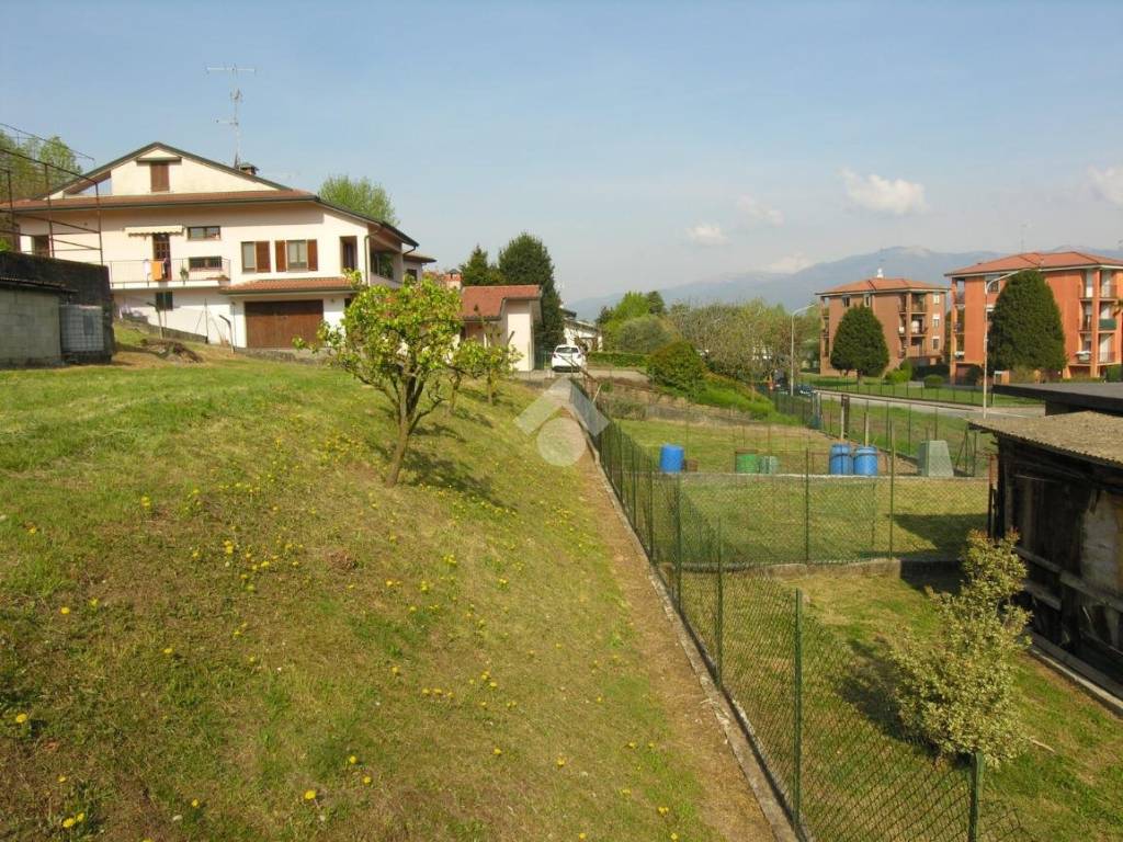Terreno a Costa masnaga in Via giuseppe verdi, 22 - Foto 2