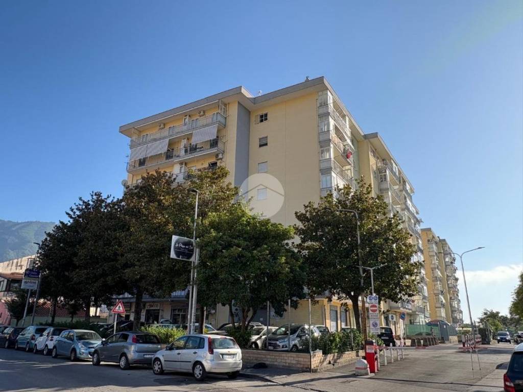 Appartamento a Castellammare di stabia in Via Annunziatella - Foto 3