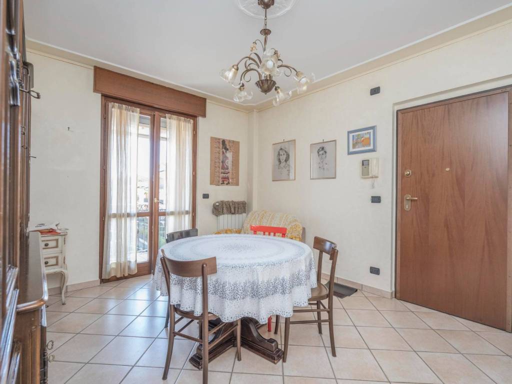 Appartamento a Leinì in Via Volpiano - Foto 4