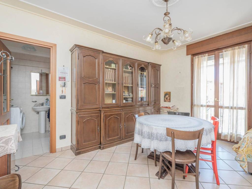 Appartamento a Leinì in Via Volpiano - Foto 5
