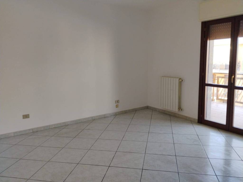 Appartamento a Floridia in Via Cesare Zavattini - Foto 2