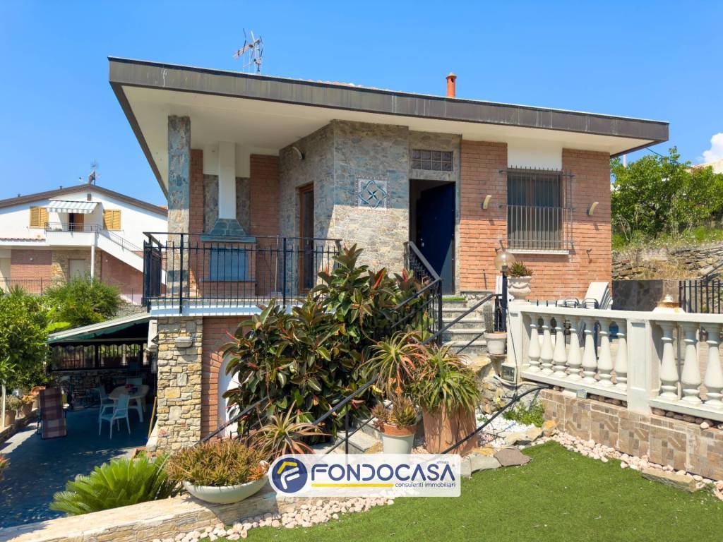 Casa indipendente a Andora in Via del Lampin - Foto 2