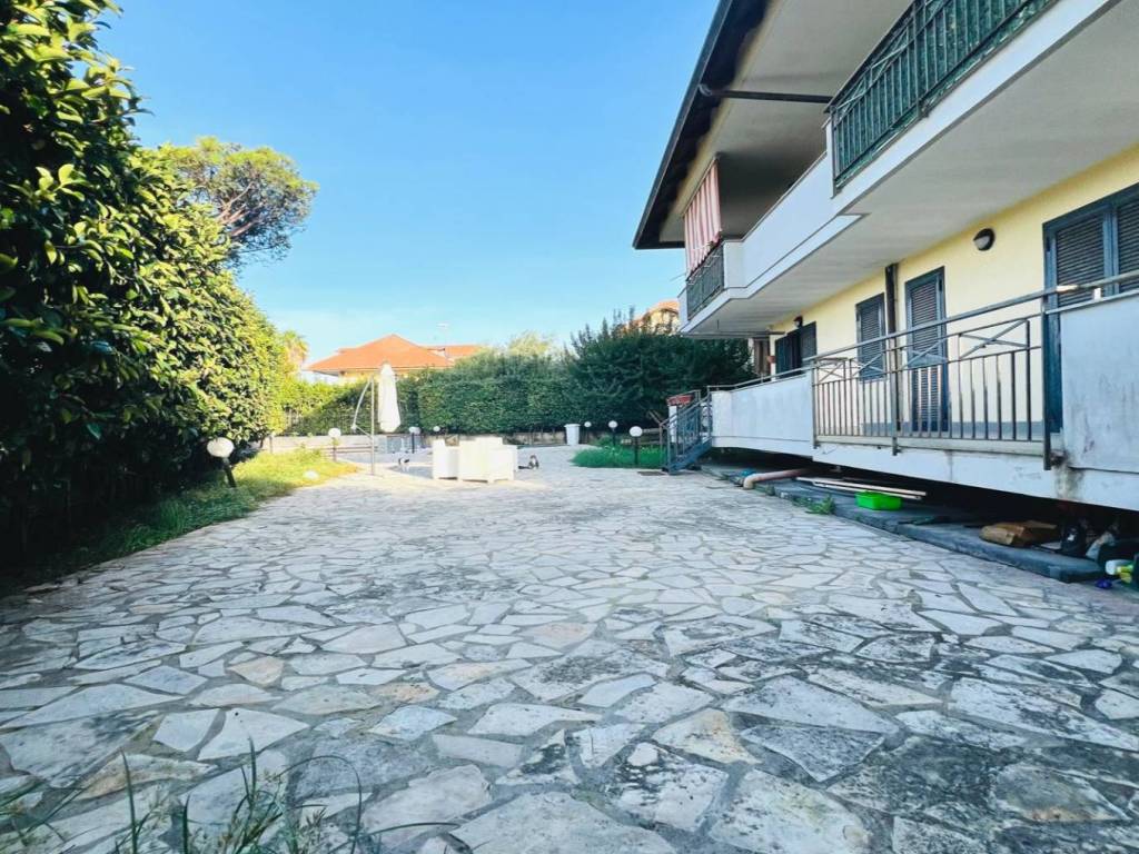 Appartamento a Giugliano in campania in Via Staffetta - Foto 4
