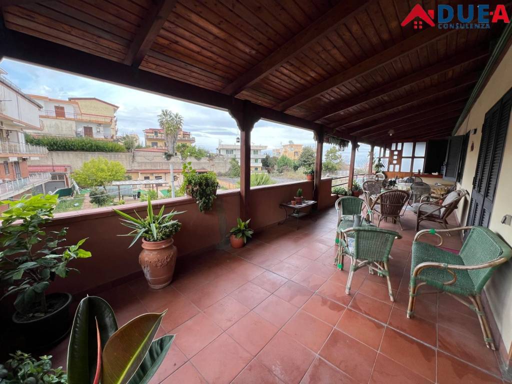 Appartamento a Napoli in Via Michele Pizzuti - Foto 2