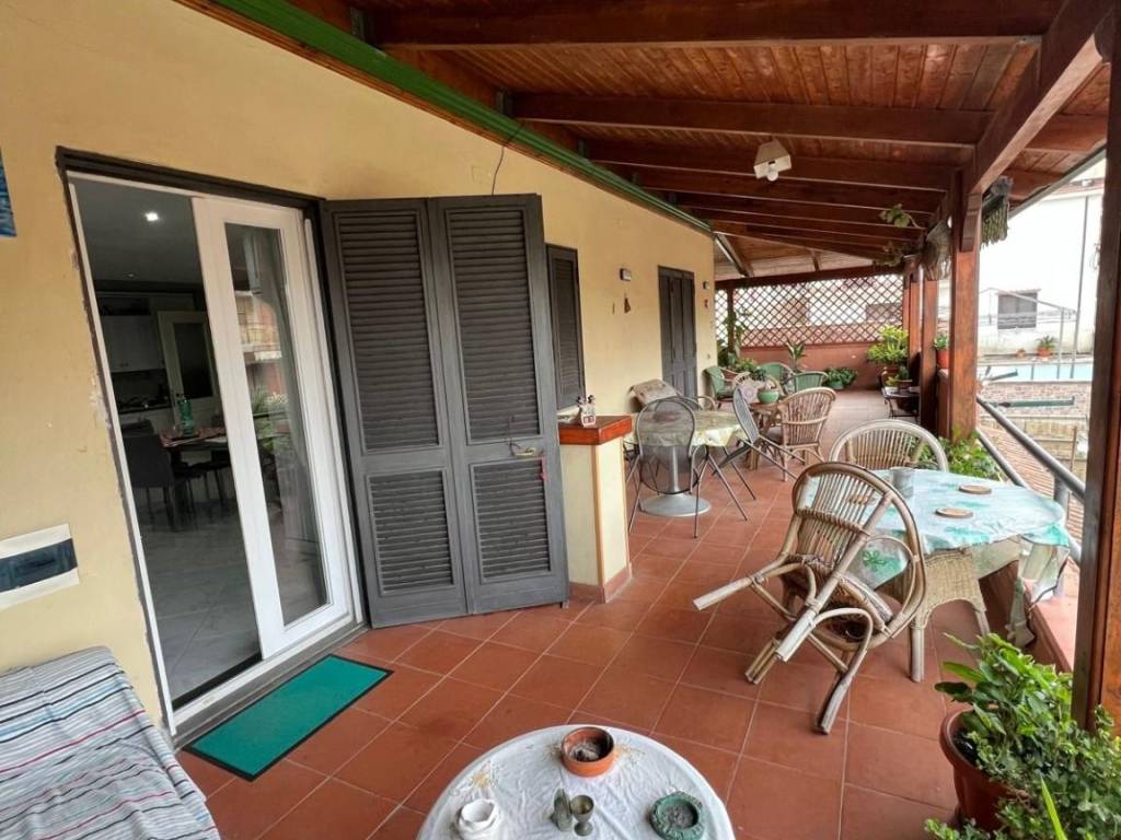Appartamento a Napoli in Via Michele Pizzuti - Foto 3