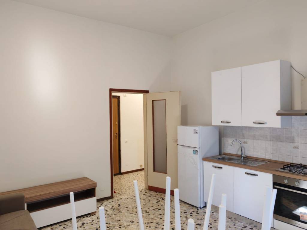 Appartamento a Merate in Via Donato Frisia, 2 - Foto 4