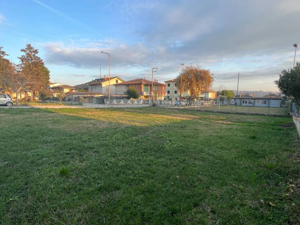 Terreno a Montegiorgio in Via Umbria - Foto 2