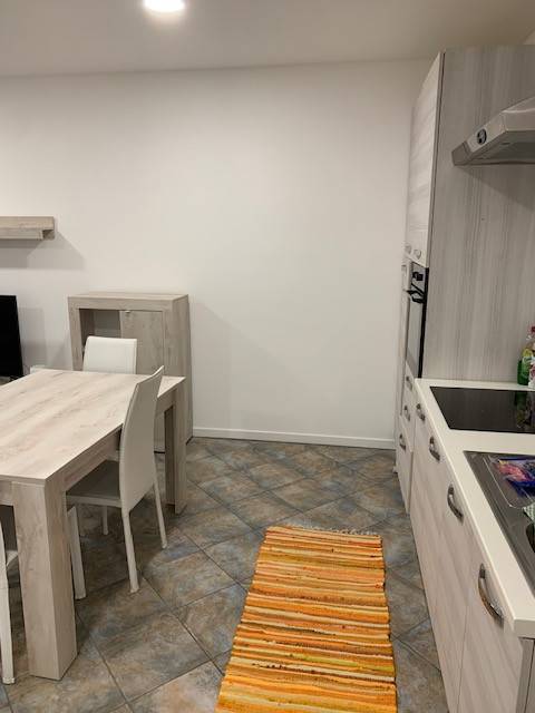 Appartamento a Novara in Viale Dante Alighieri - Foto 4