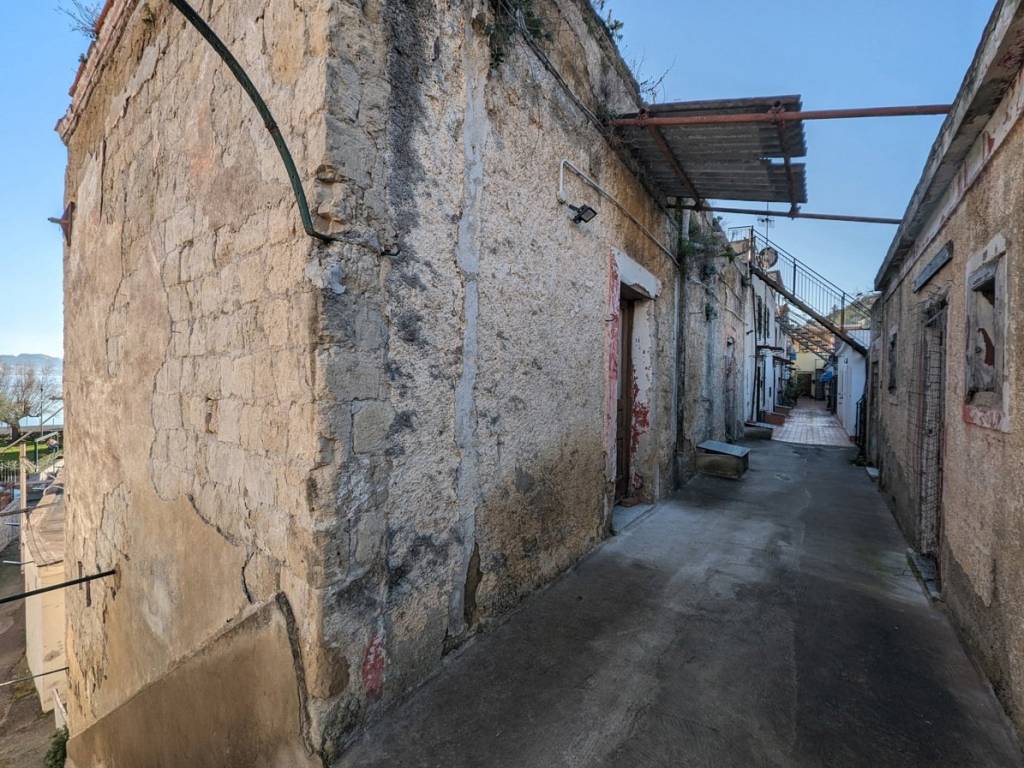 Palazzo / stabile a Bacoli in Via Lucullo , 00 - Foto 5