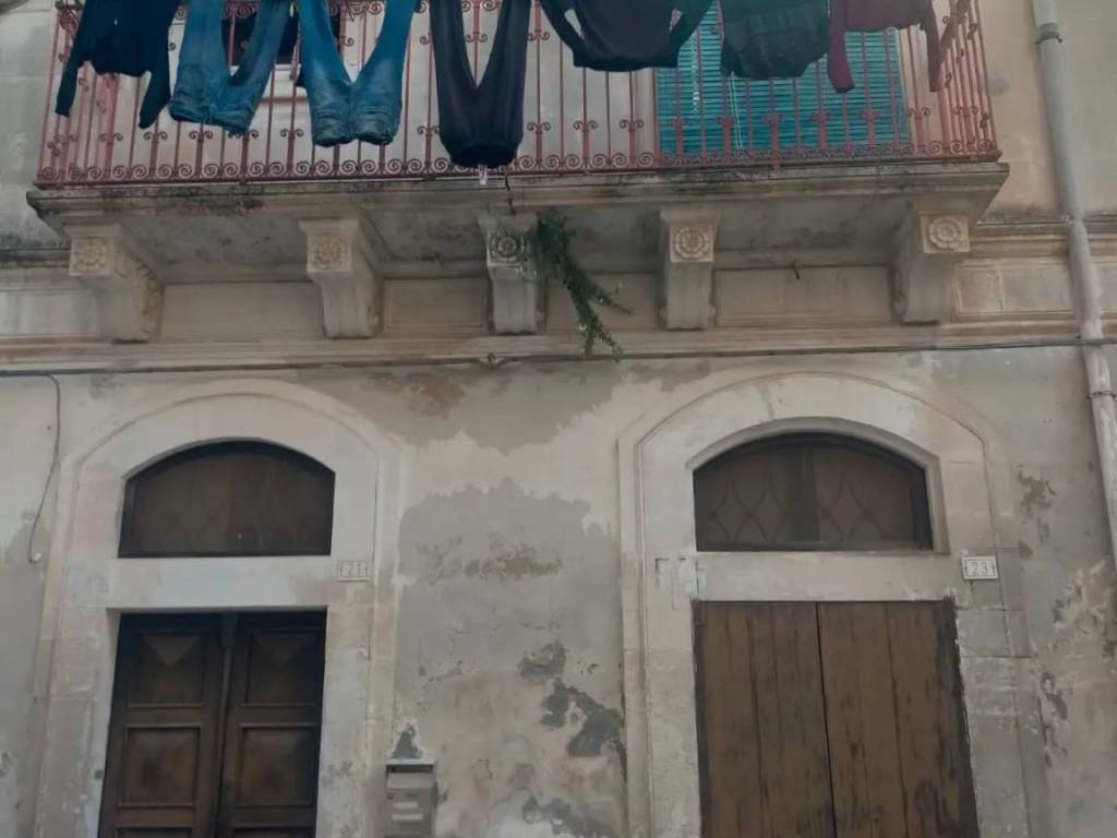 Palazzo / stabile a Rosolini in Via Aprile - Foto 2