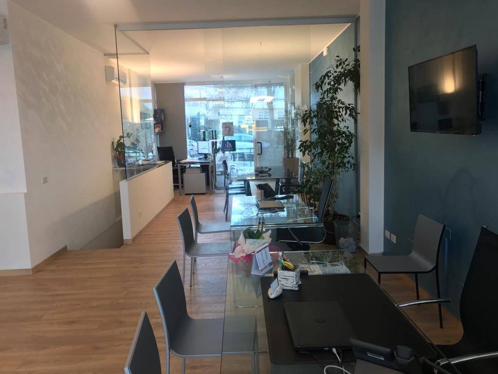 Appartamento a Pesaro in Via Lodovico Agostini - Foto 4