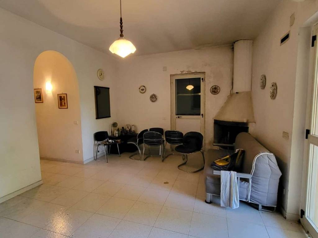 Villa a Andria in Via Antonio da Villa - Foto 5