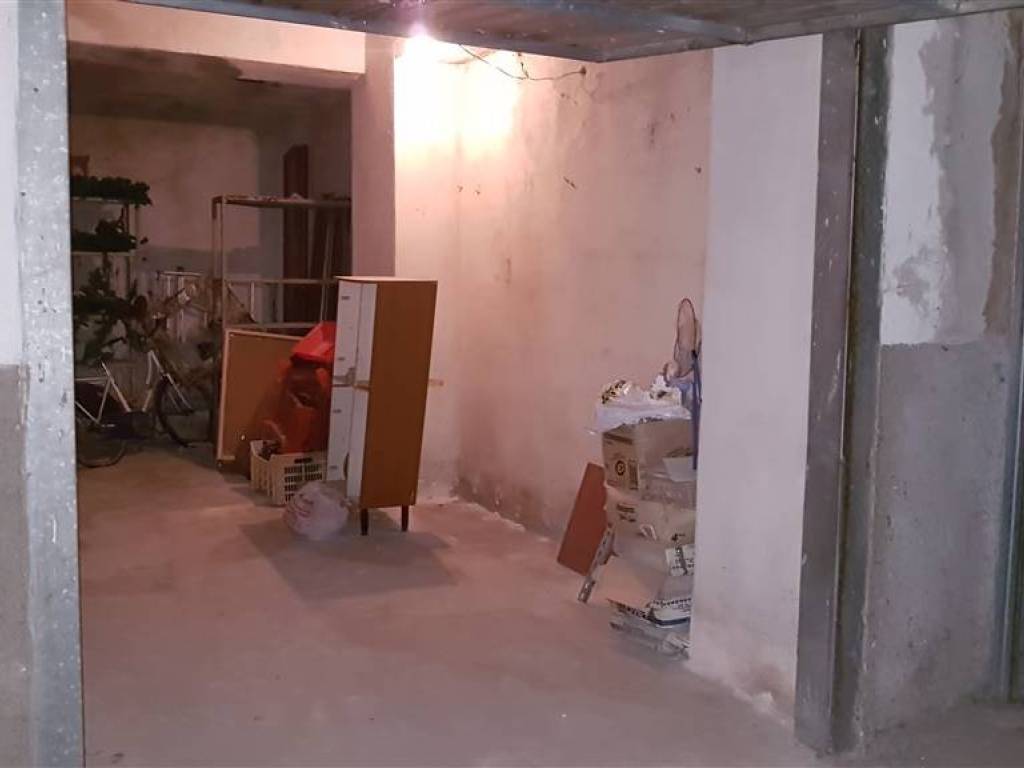 Box / garage a Corigliano-rossano in VIA CARDUCCI - Foto 3