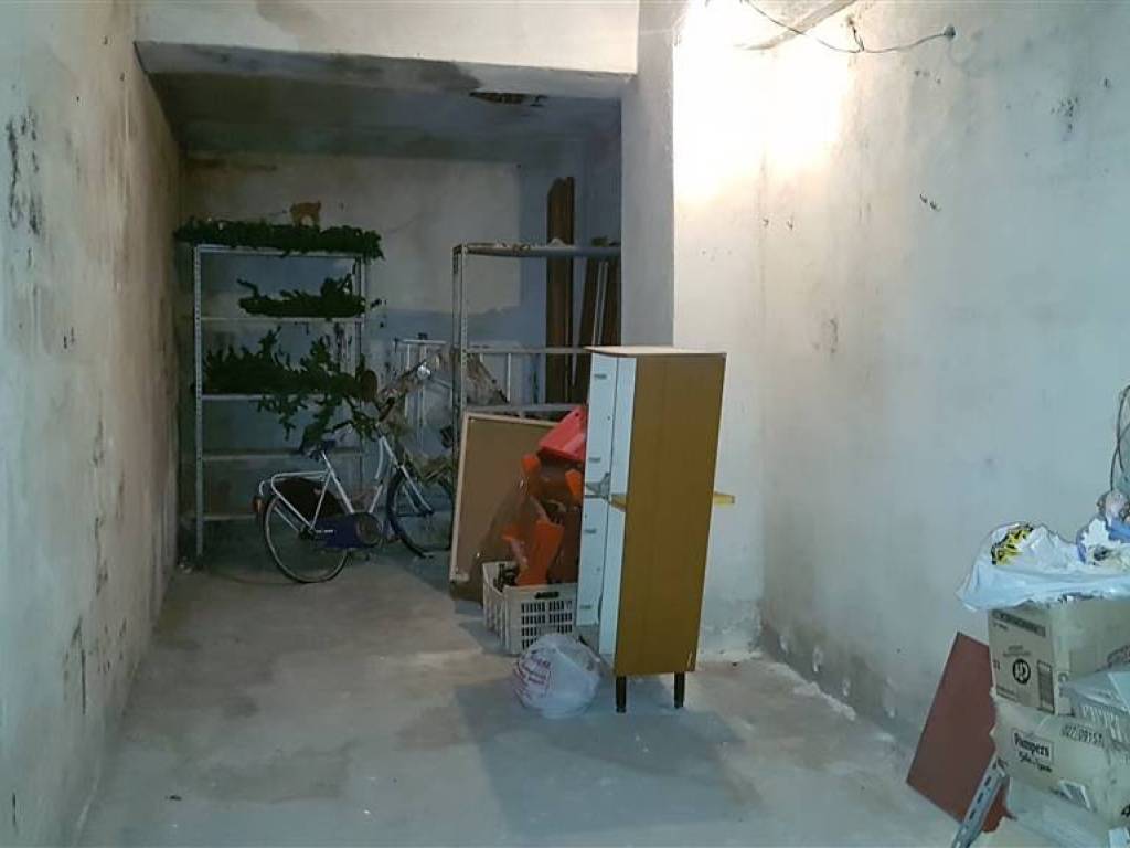 Box / garage a Corigliano-rossano in VIA CARDUCCI - Foto 4