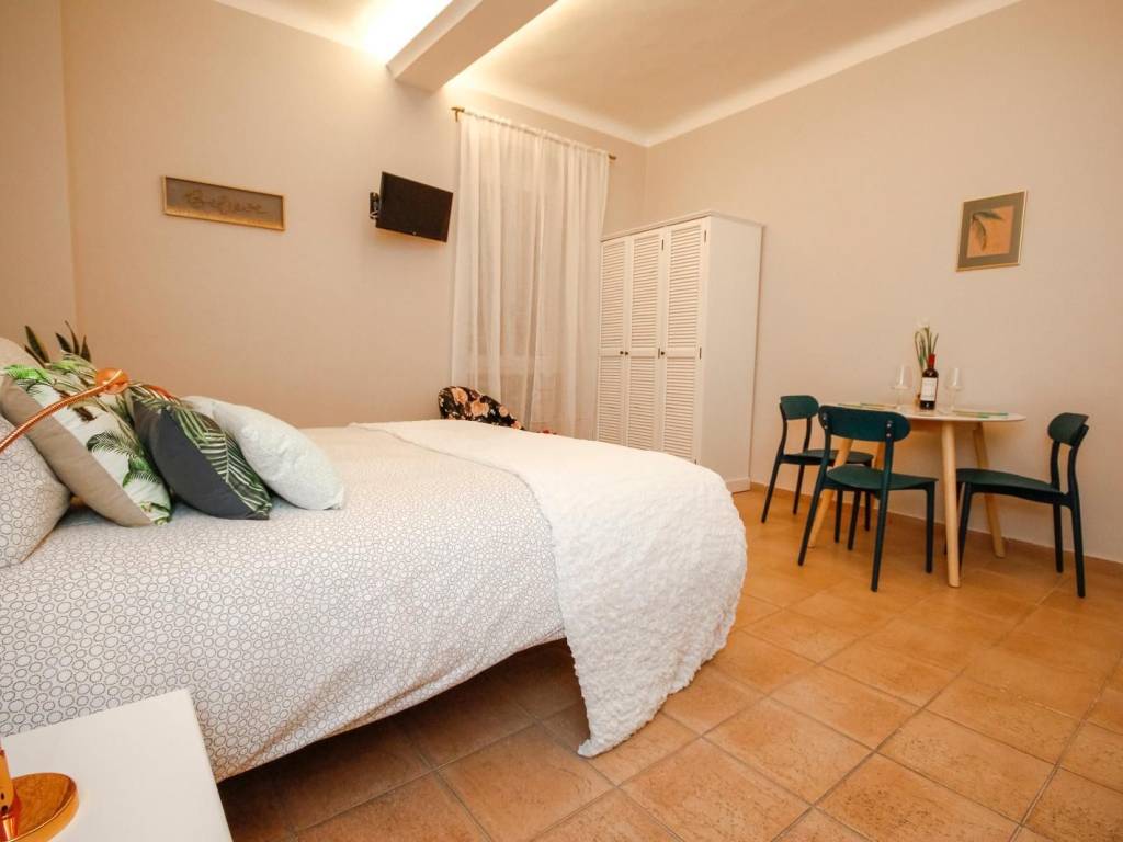 Appartamento a Saronno in Via Padre Luigi Monti - Foto 2