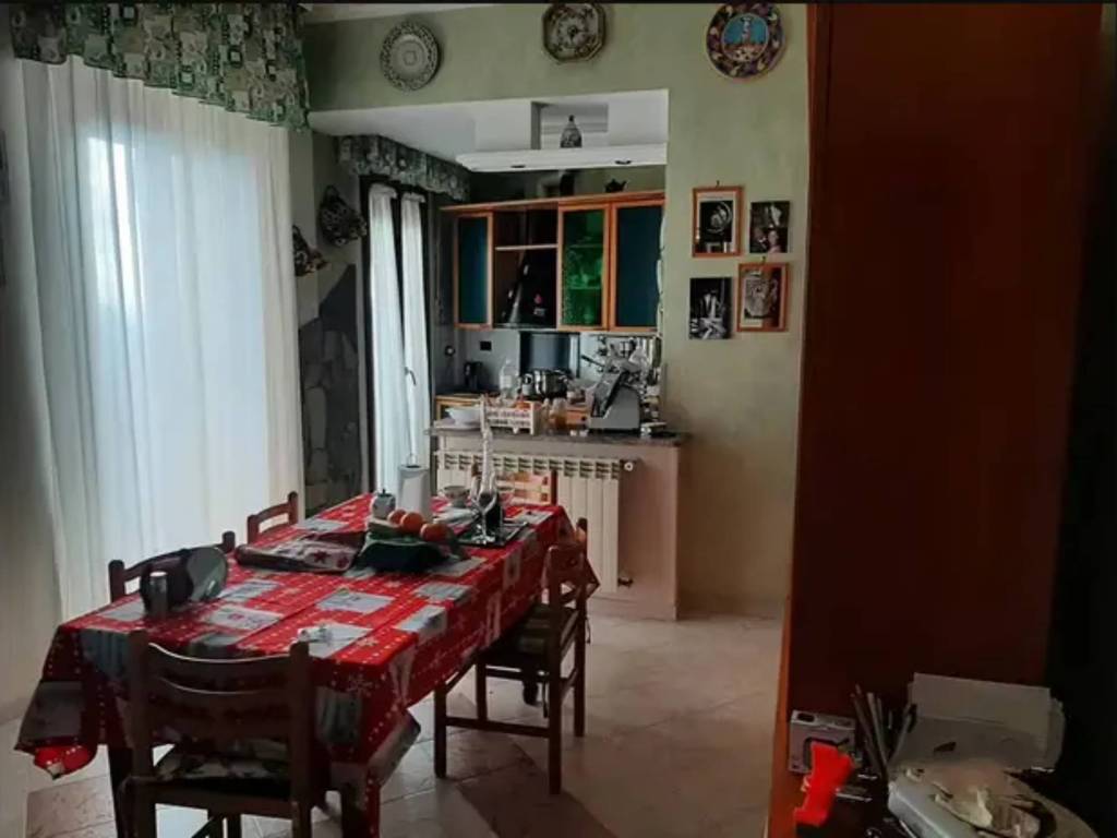 Appartamento a Caltanissetta in Viale Amedeo - Foto 2
