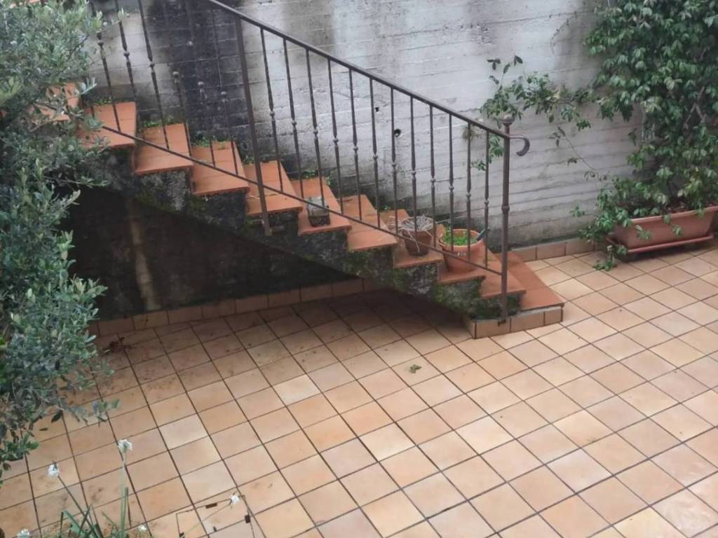 Villetta a schiera a Lagonegro in Via Sant'Antuono - Foto 4