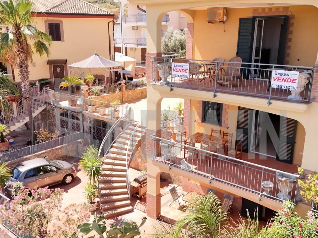 Villa a Mandatoriccio in VIA EMILIO PARROTTA, 20 - Foto 3