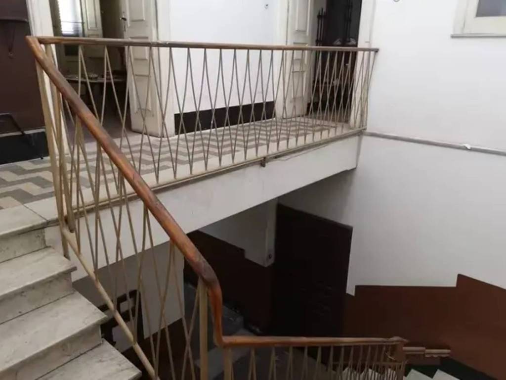 Palazzo / stabile a Varapodio in Piazza Santo Stefano - Foto 5