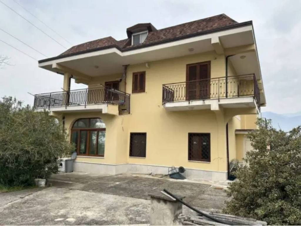Villa a Piedimonte matese in Via Provinciale Sannitica - Foto 2