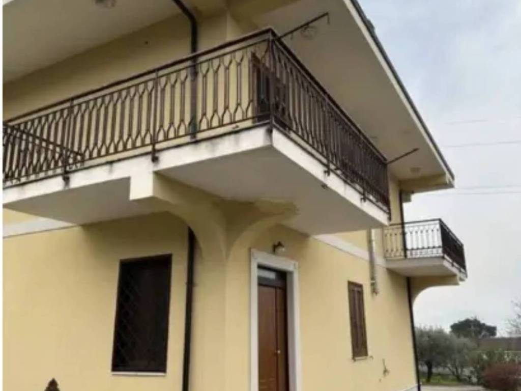 Villa a Piedimonte matese in Via Provinciale Sannitica - Foto 3