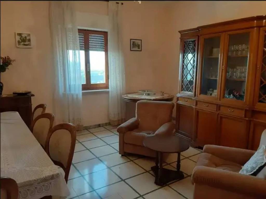 Appartamento a Magliano sabina in Via Corinti Fiore - Foto 4