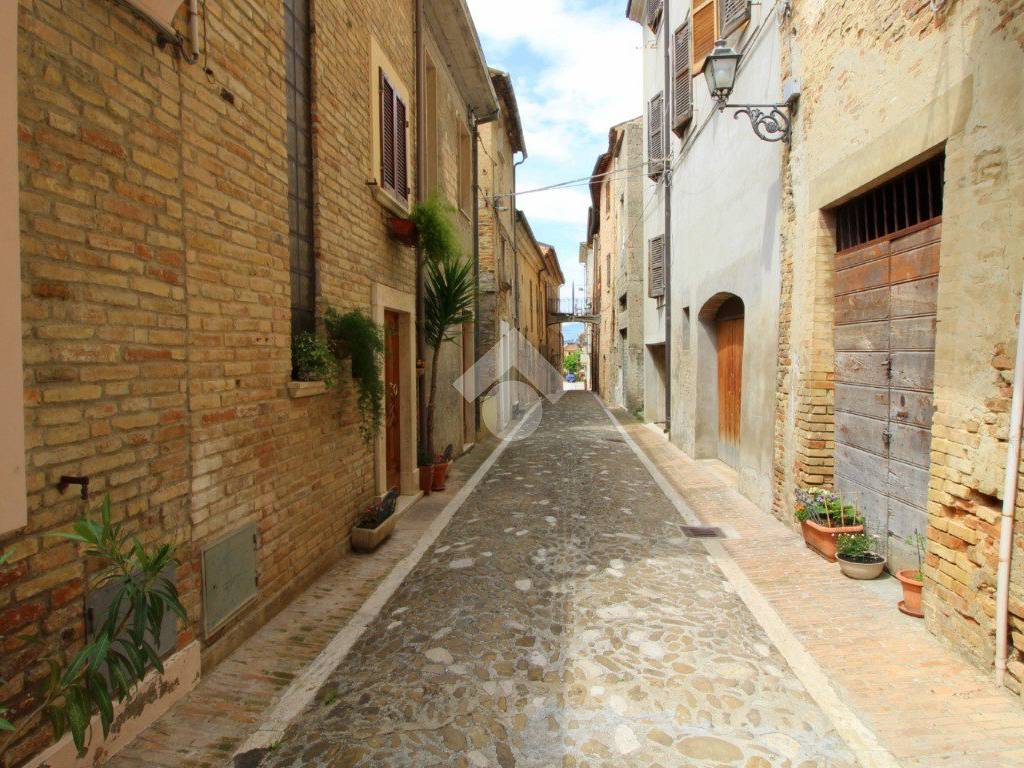 Casa indipendente a Monsampolo del tronto in Corso Vittorio Emanuele - Foto 2