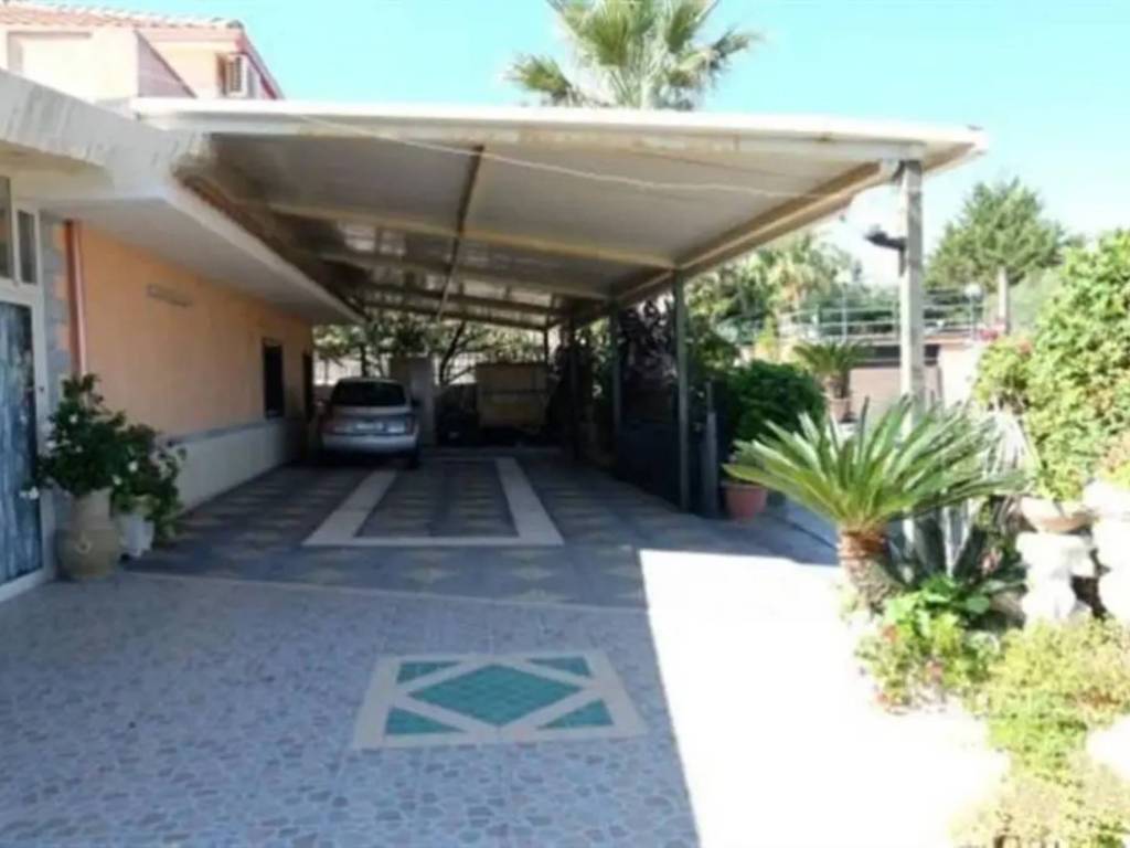 Villa a Carlentini in Strada Crisiula Pezzaferrata - Foto 4