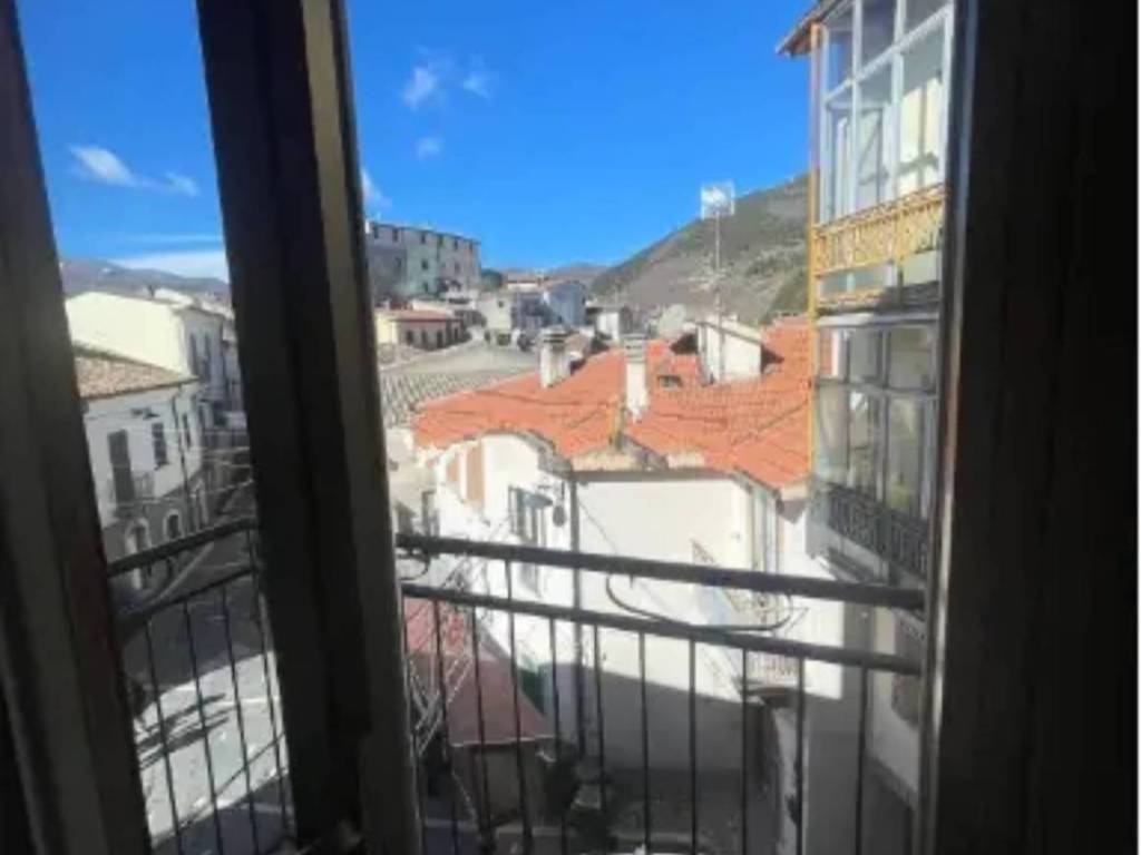 Appartamento a Abriola in Via Decio Bruno - Foto 4