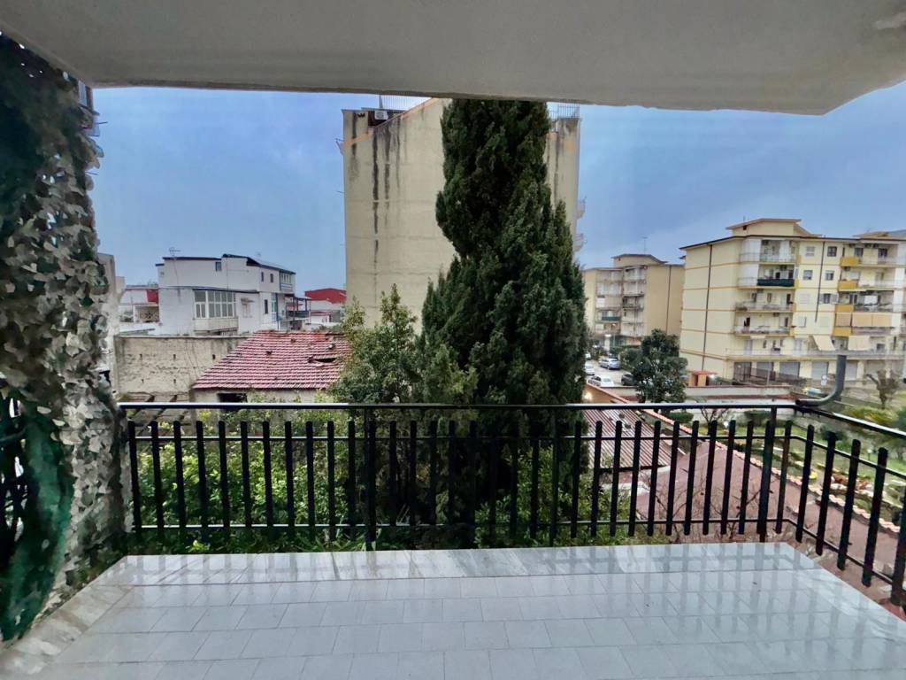Appartamento a Casalnuovo di napoli in Via Armando Virnicchi - Foto 2
