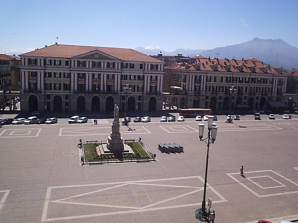 Immobile a Cuneo in Piazza Tancredi Duccio Galimberti - Foto 4