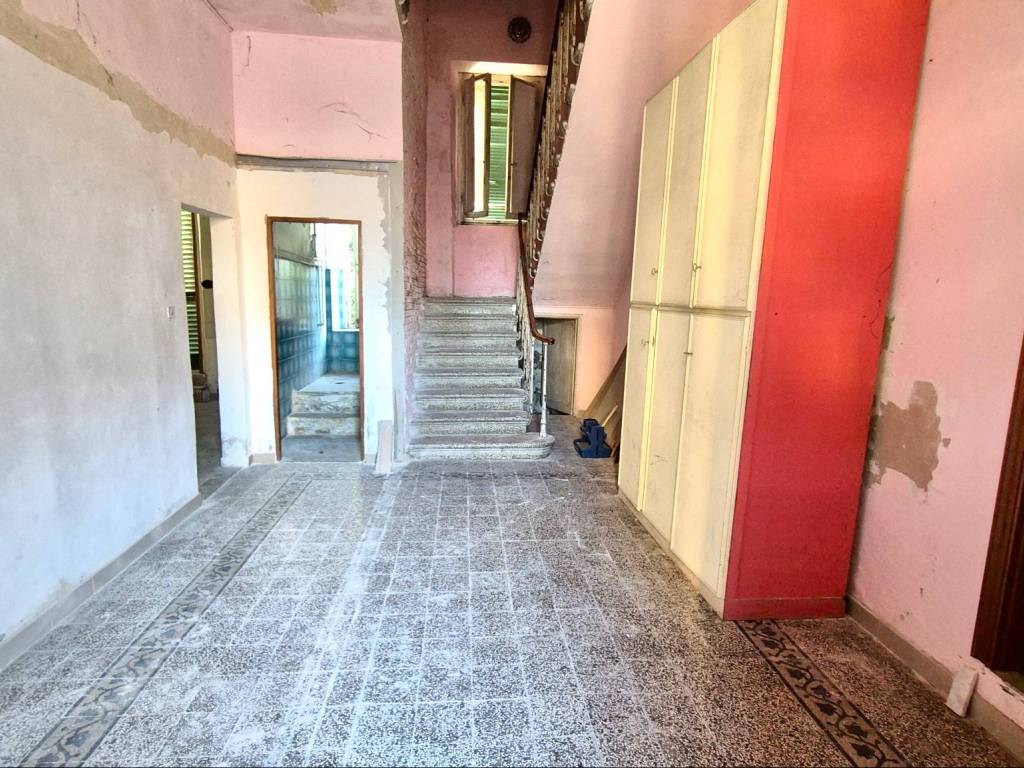 Villa a Montevarchi in Piazza della Repubblica - Foto 3