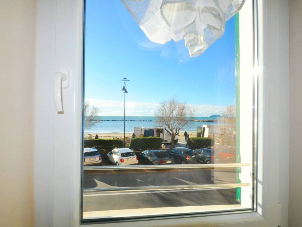 Casa indipendente a Lerici in Via O. Turini, 6 - Foto 1