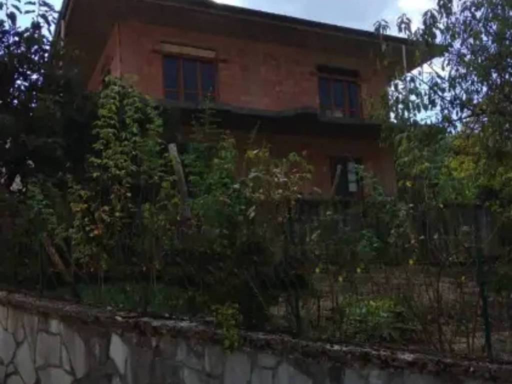 Villa a Latronico in Via Chiesa - Foto 4