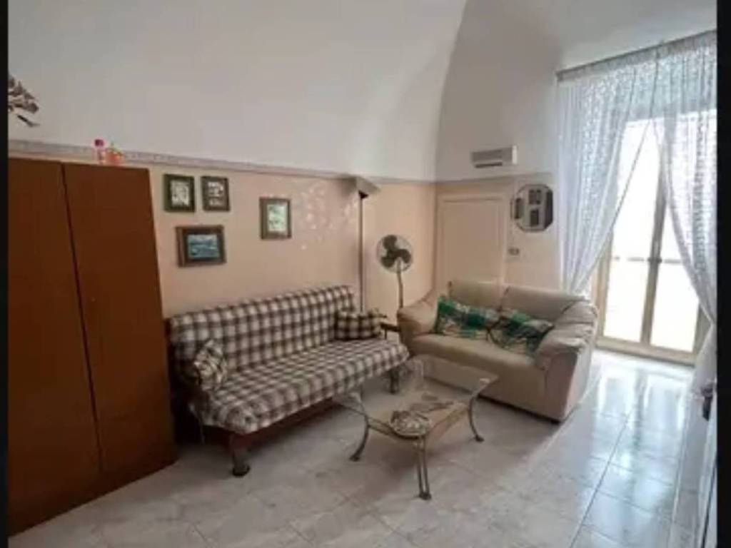 Casa indipendente a Andria in Via Pier delle Vigne - Foto 3